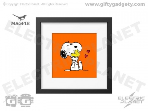 Peanuts Hugs Framed Print