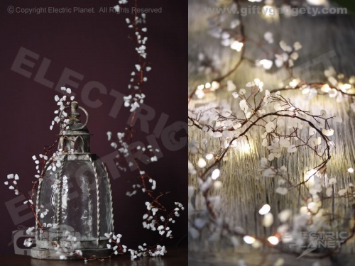 White Gemstone Stringlights - Mains